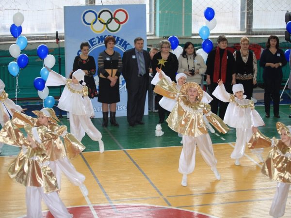 Культурно-спортивный фестиваль "Снежинка"